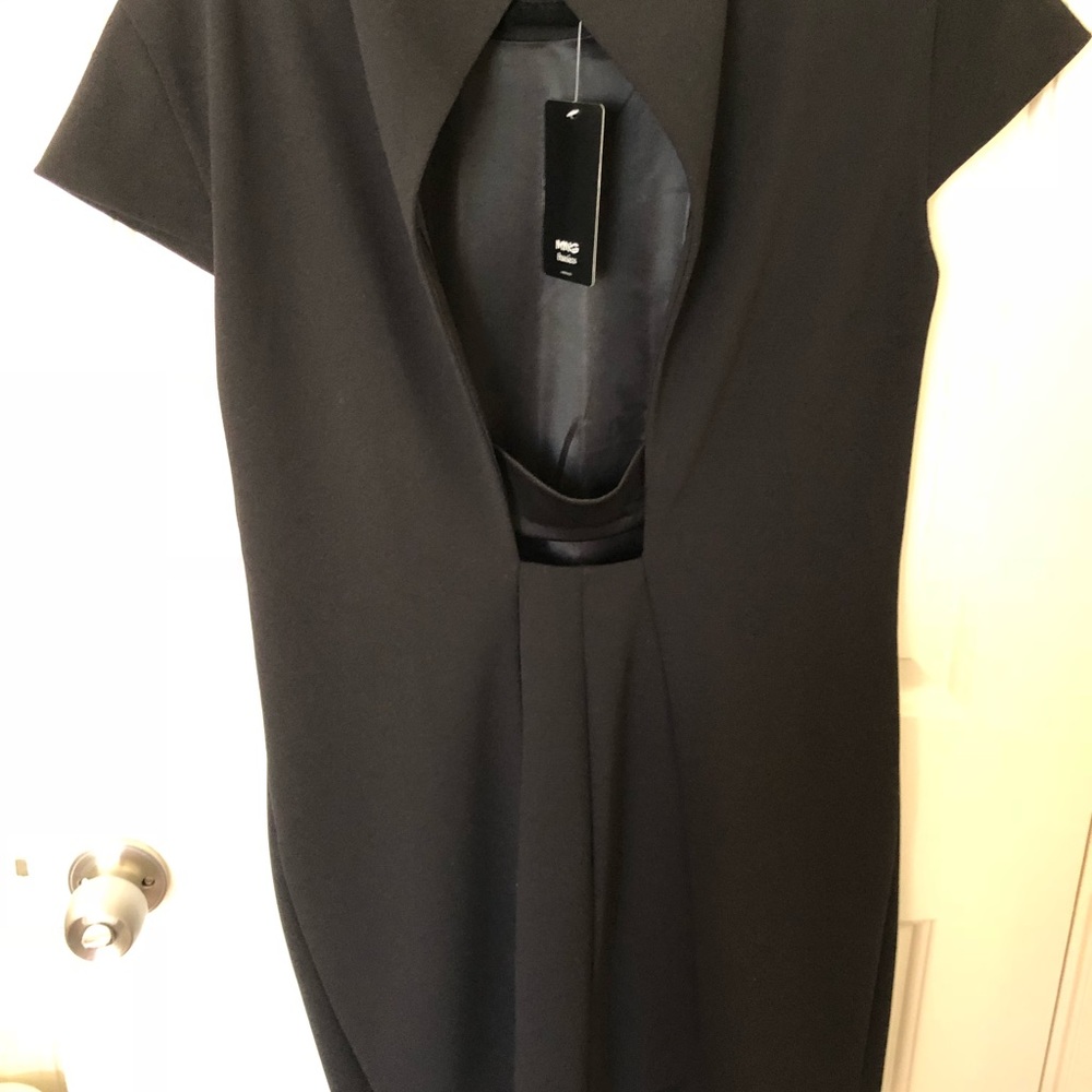 Dress - Picture 2 of 2